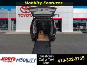 2022 Chrysler Pacifica Touring L Braun Rear Entry Manual Fold Out Ramp